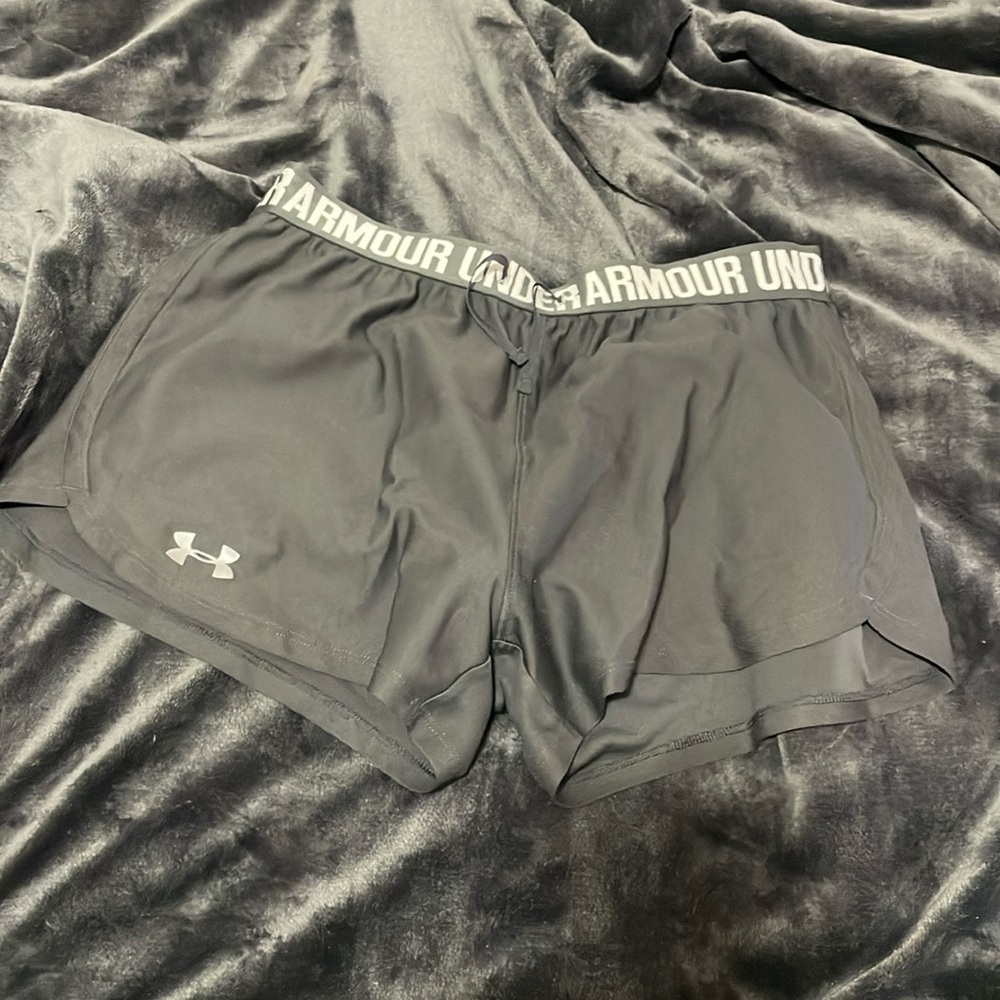 Grey under armour athletic shorts